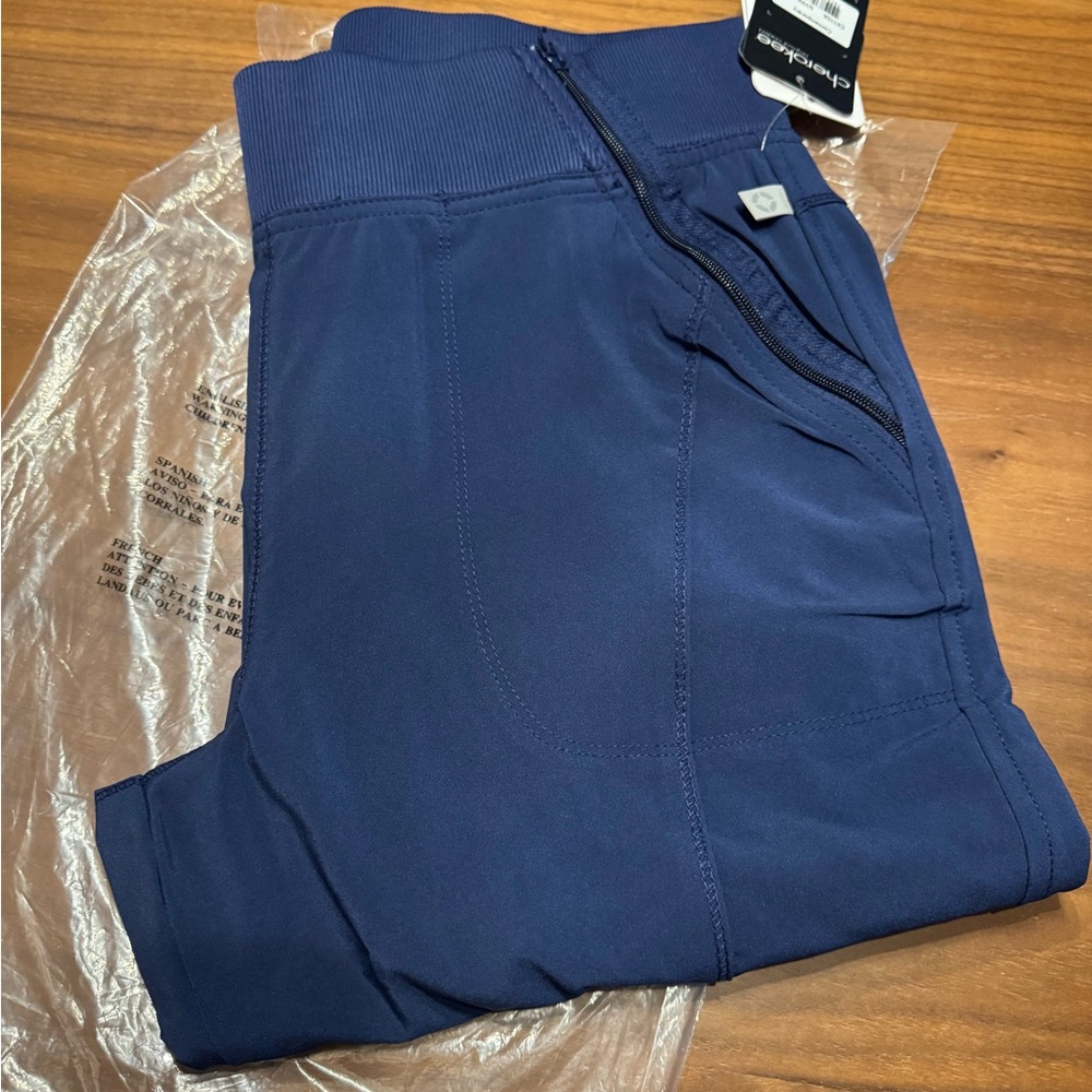Cherokee Infinity Women’s Navy Blue Jogger Scrubs- S NWT